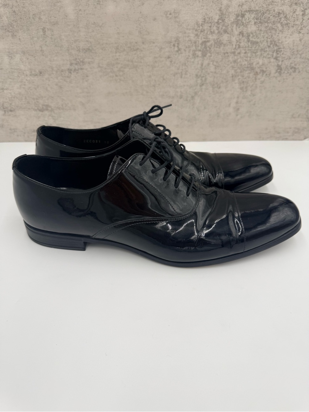 Prada Men’s Size 10 Black Patent Leather Cap Toe Oxford Dress Shoes Italy